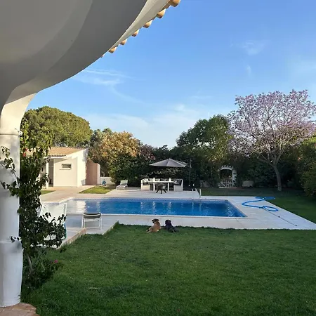 Penzion Quinta Algarve Santa Bárbara de Nexe